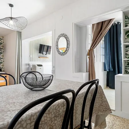 Apto Montsant Apartment