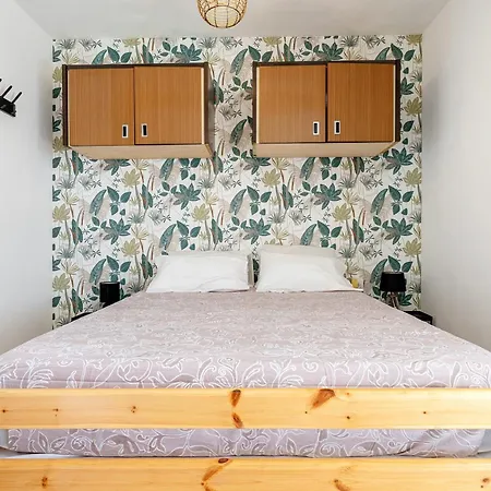 Apartament Apto Montsant *
